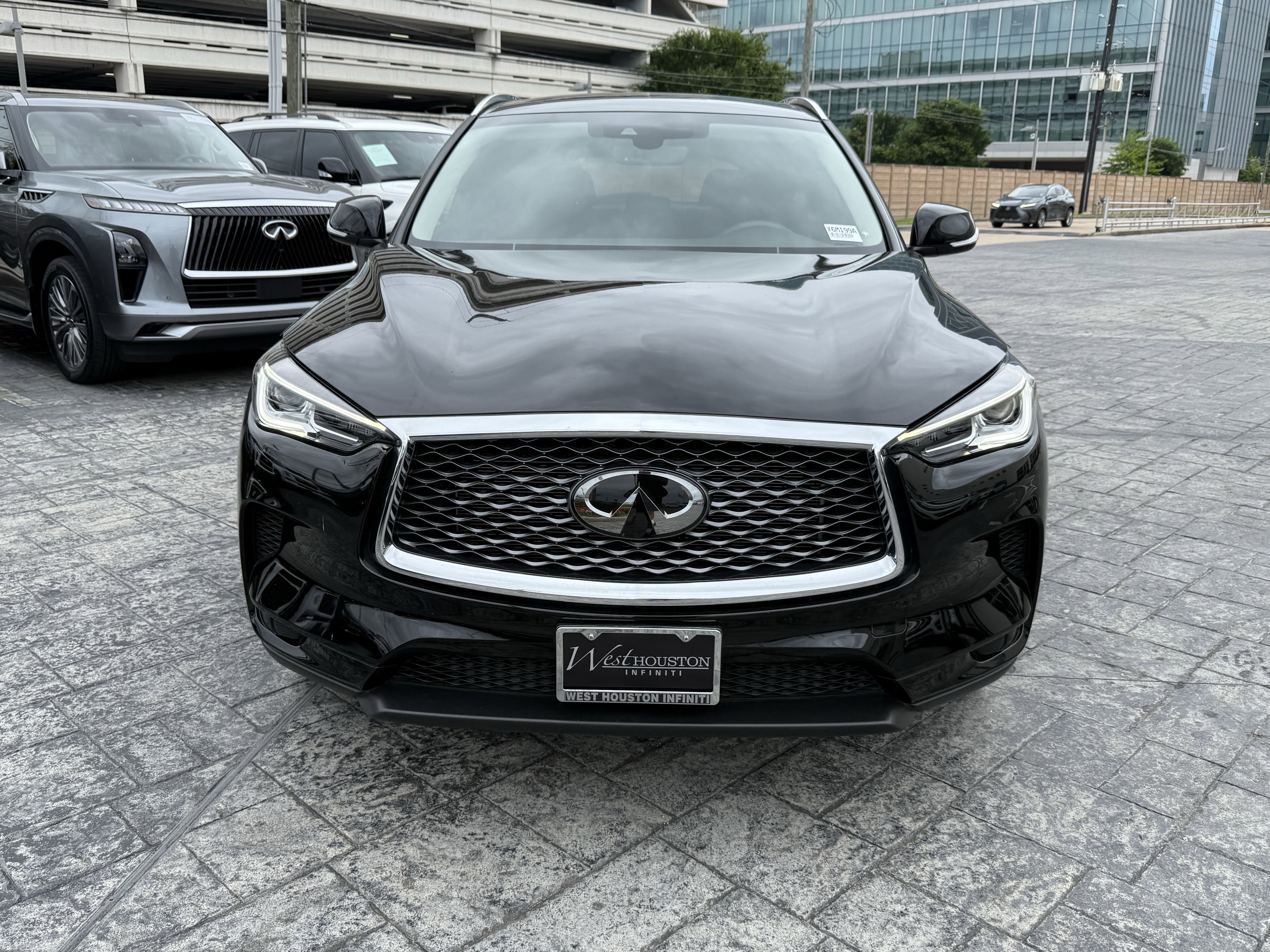 Certified 2024 INFINITI QX50 Luxe FWD image 3
