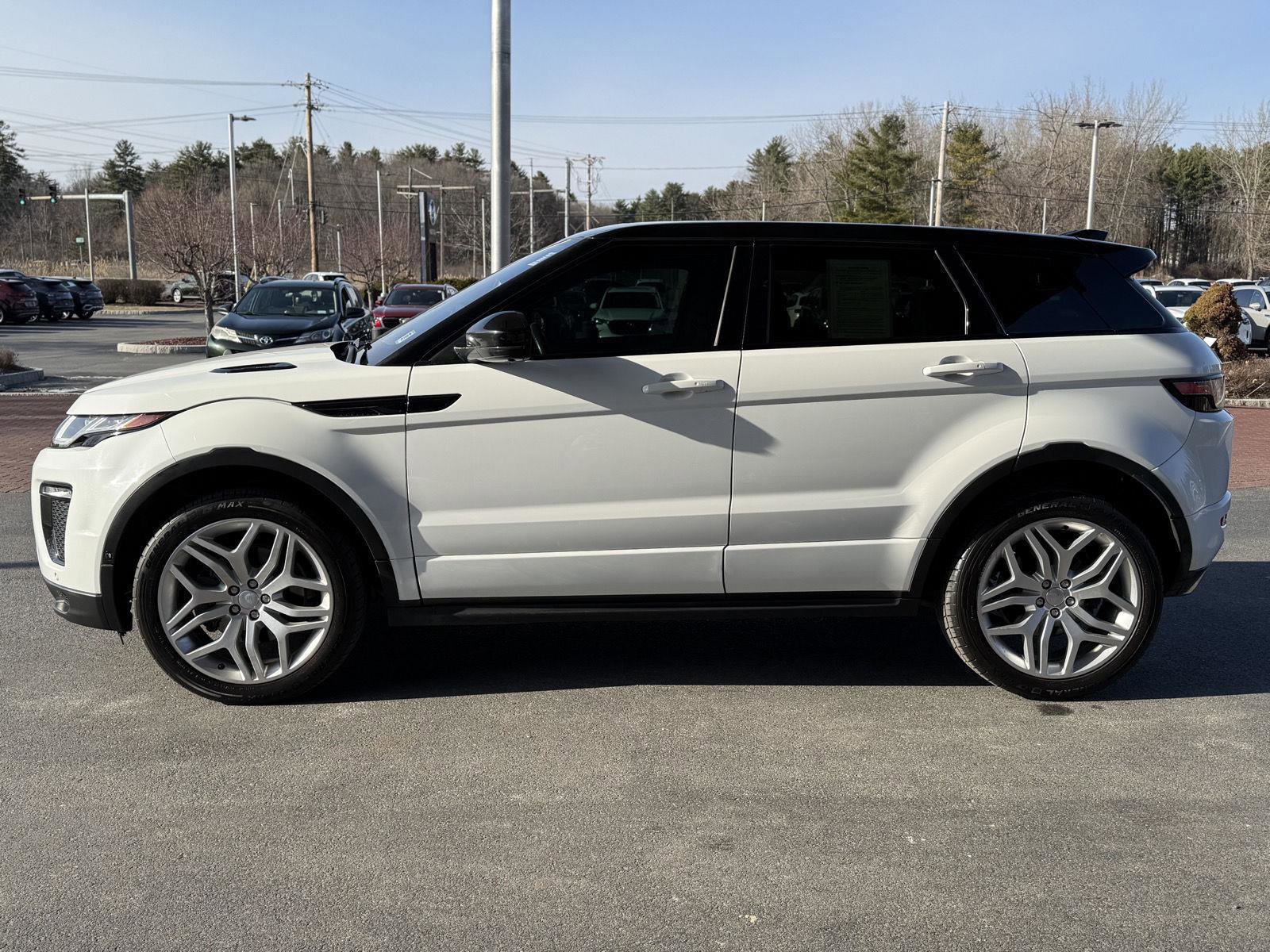 Used 2017 Land Rover Range Rover Evoque HSE Dynamic image 8