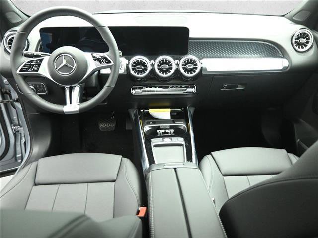 New 2026 Mercedes-Benz GLB 250 4MATIC image 21