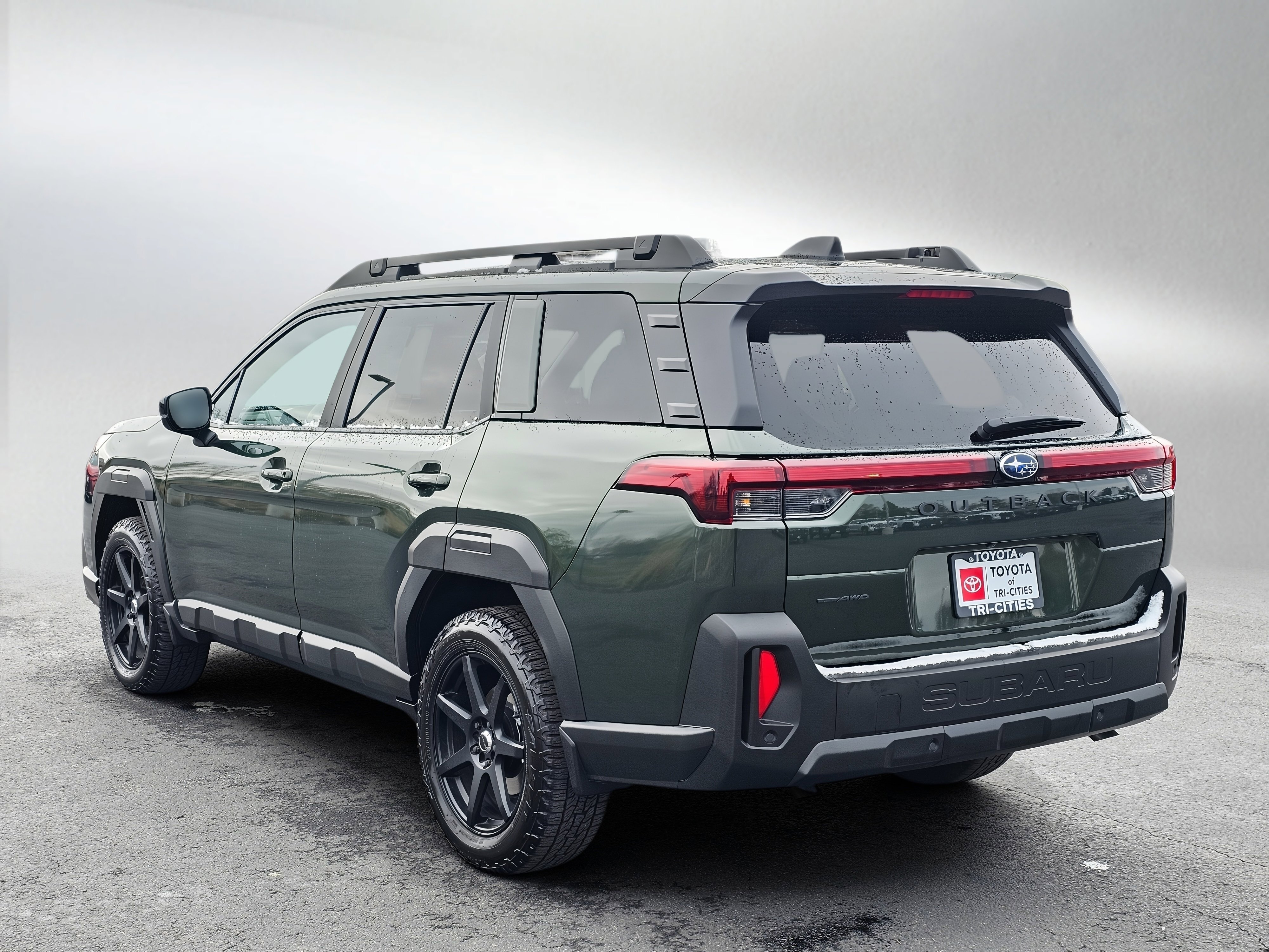 Used 2026 Subaru Outback Touring XT AWD/4WD image 3