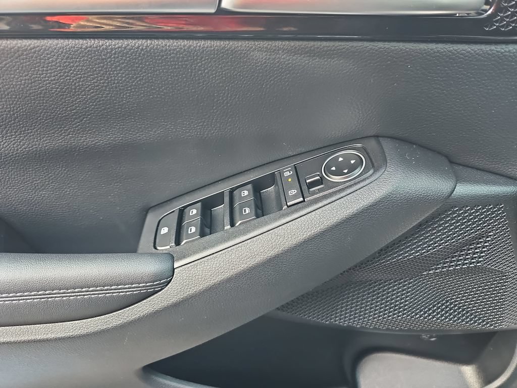 Used 2024 Kia Seltos EX AWD/4WD image 27