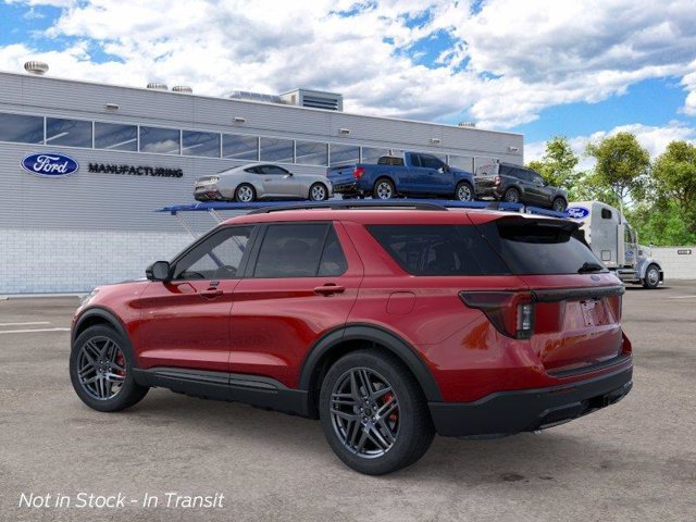 New 2026 Ford Explorer ST-Line w/ ST-Line Street Pack AWD/4WD image 4