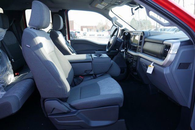 New 2026 Ford F250 XLT w/ FX4 Off-Road Package AWD/4WD image 23
