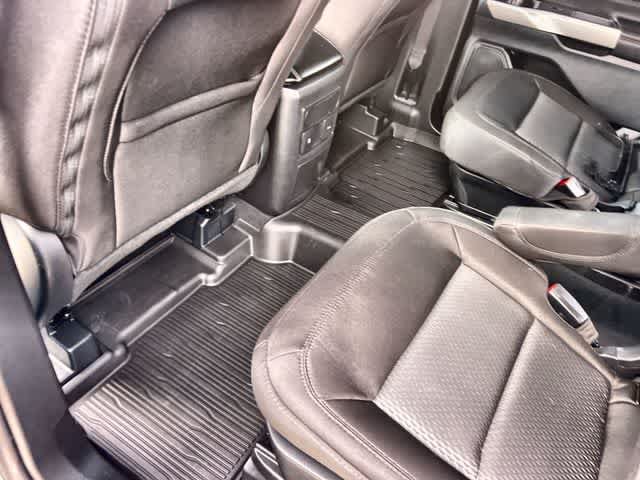 Used 2023 Ford Explorer XLT RWD image 32