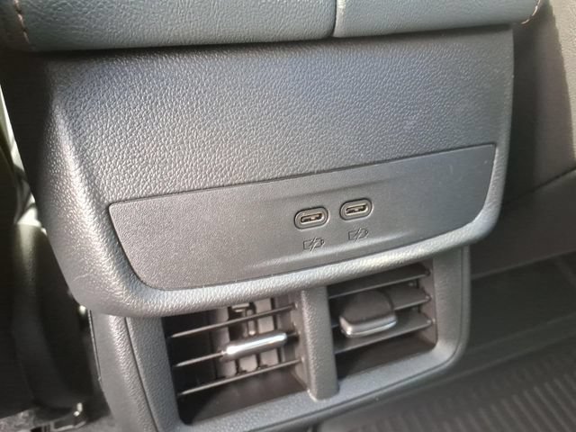 New 2026 GMC Terrain AT4 w/ Technology Package II AWD/4WD image 13