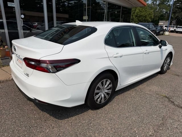 Used 2021 Toyota Camry LE FWD image 7