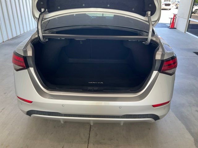 Used 2020 Nissan Sentra SV w/ Trunk Package FWD image 18