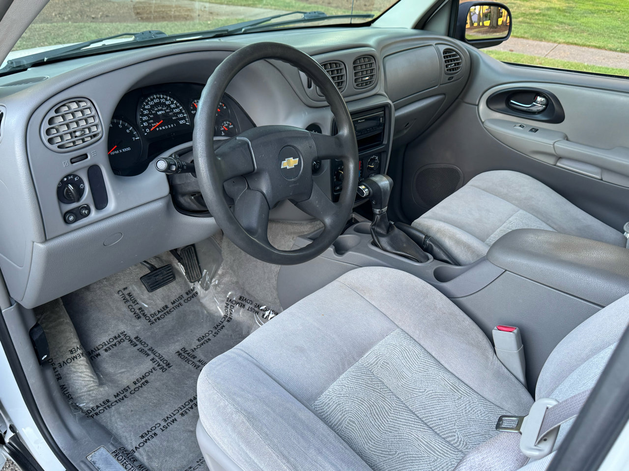 Used 2006 Chevrolet TrailBlazer LS image 24