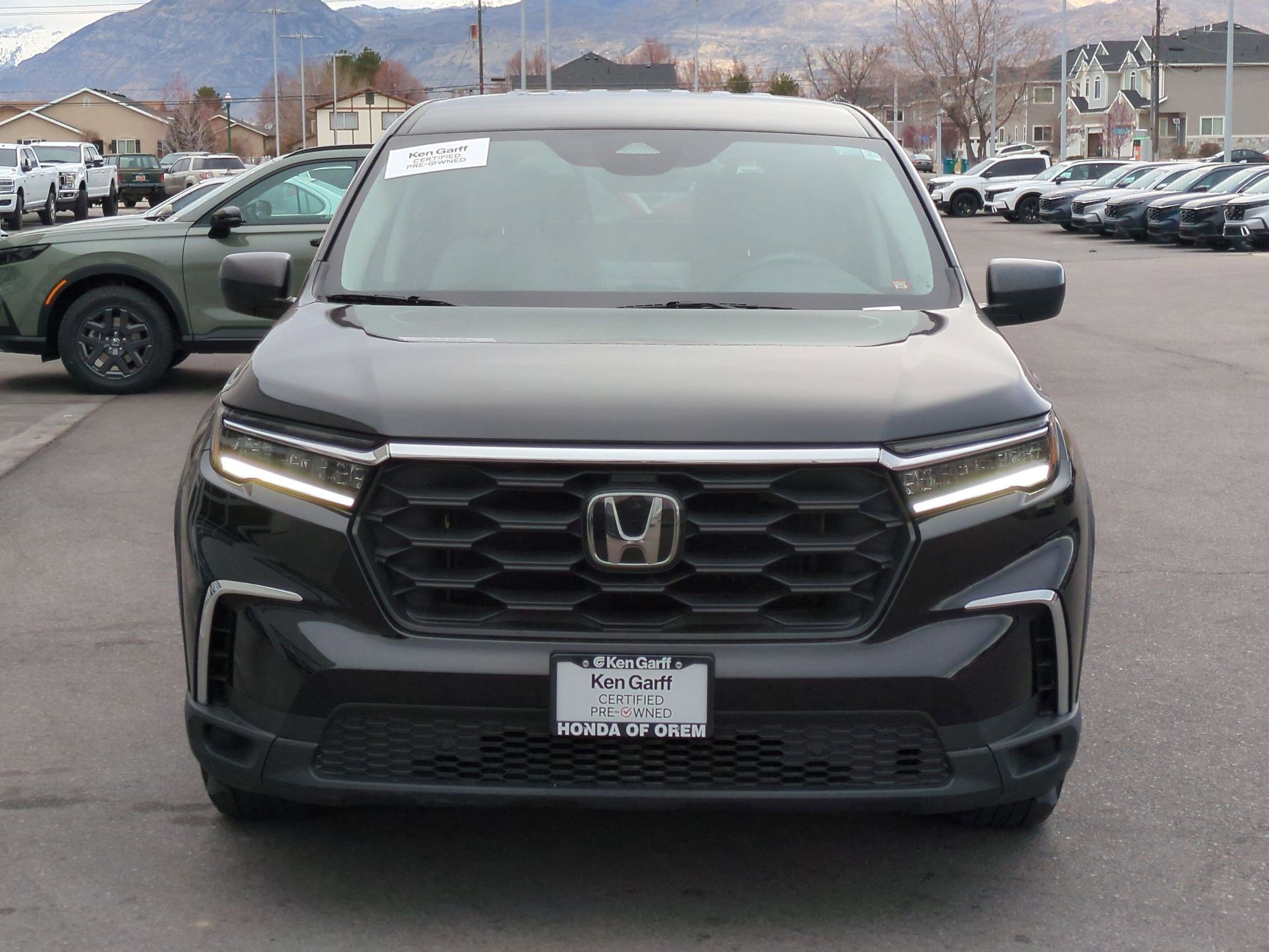 Used 2023 Honda Pilot LX image 12