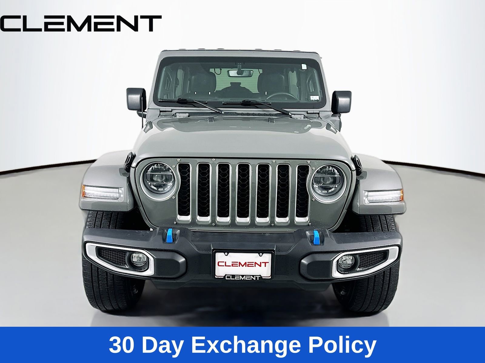 Used 2022 Jeep Wrangler Unlimited Sahara w/ Cold Weather Group image 3