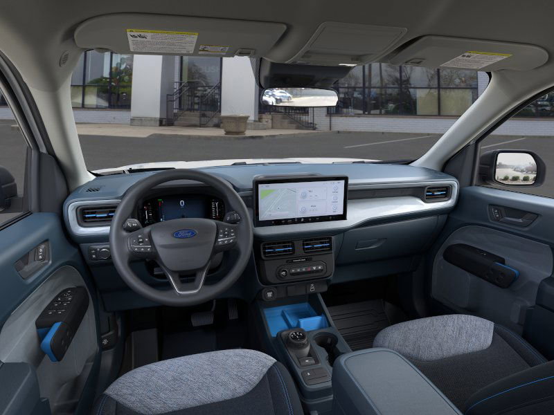 New 2025 Ford Maverick XLT image 9