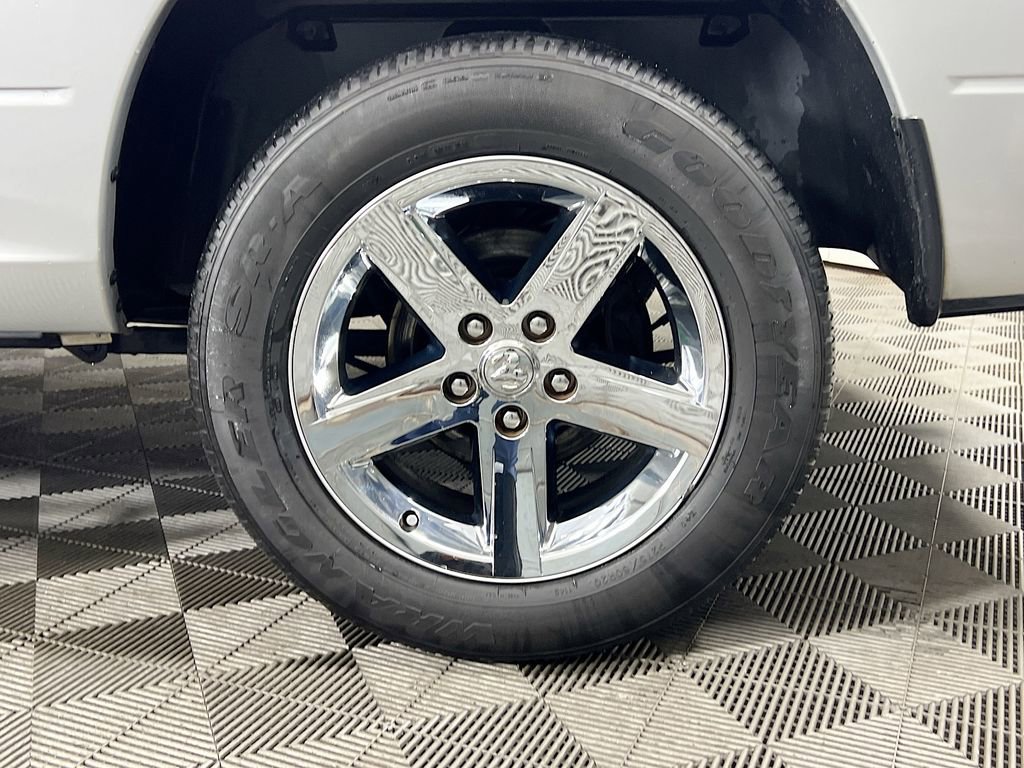 Used 2018 RAM 1500 Express w/ Express Value Package image 33