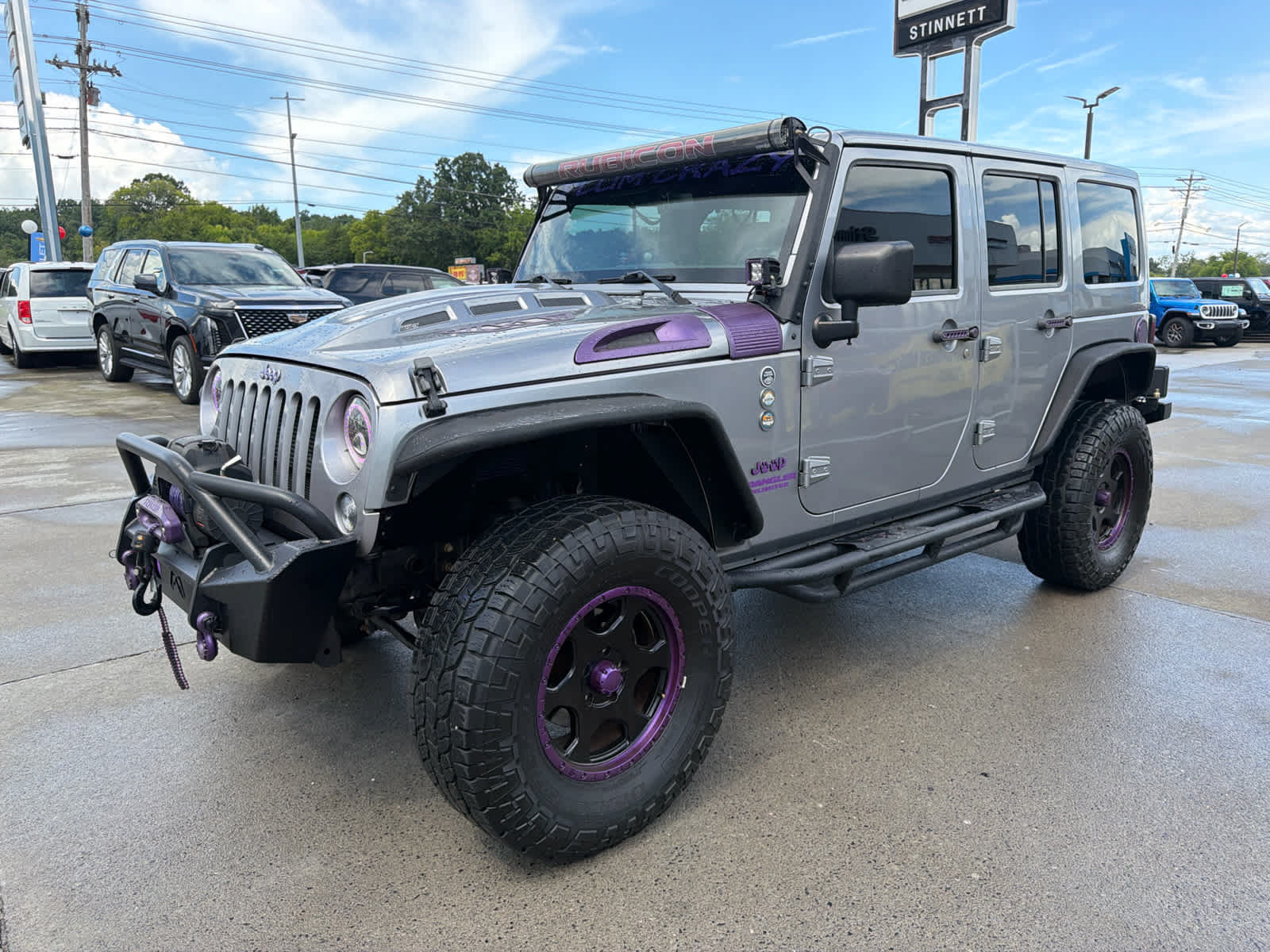 Used 2014 Jeep Wrangler Unlimited Rubicon w/ Connectivity Group AWD/4WD image 5