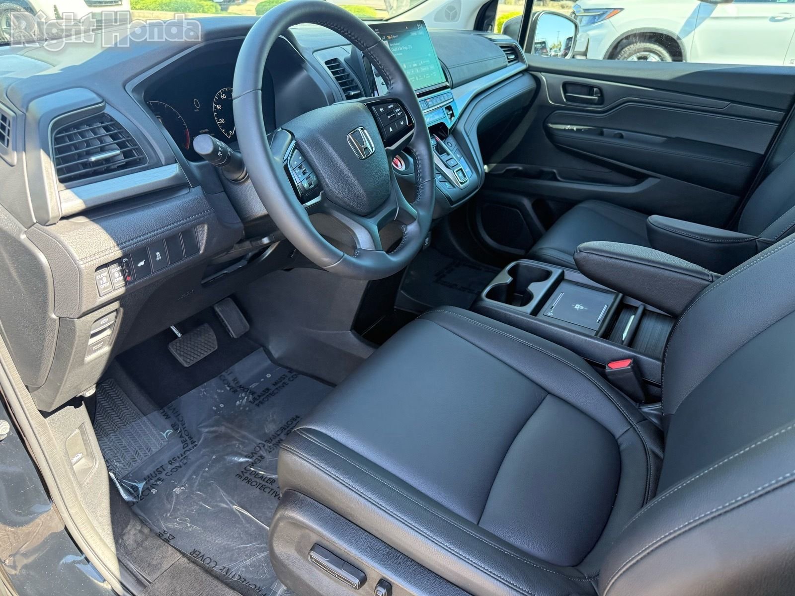 Certified 2026 Honda Odyssey EX-L image 13