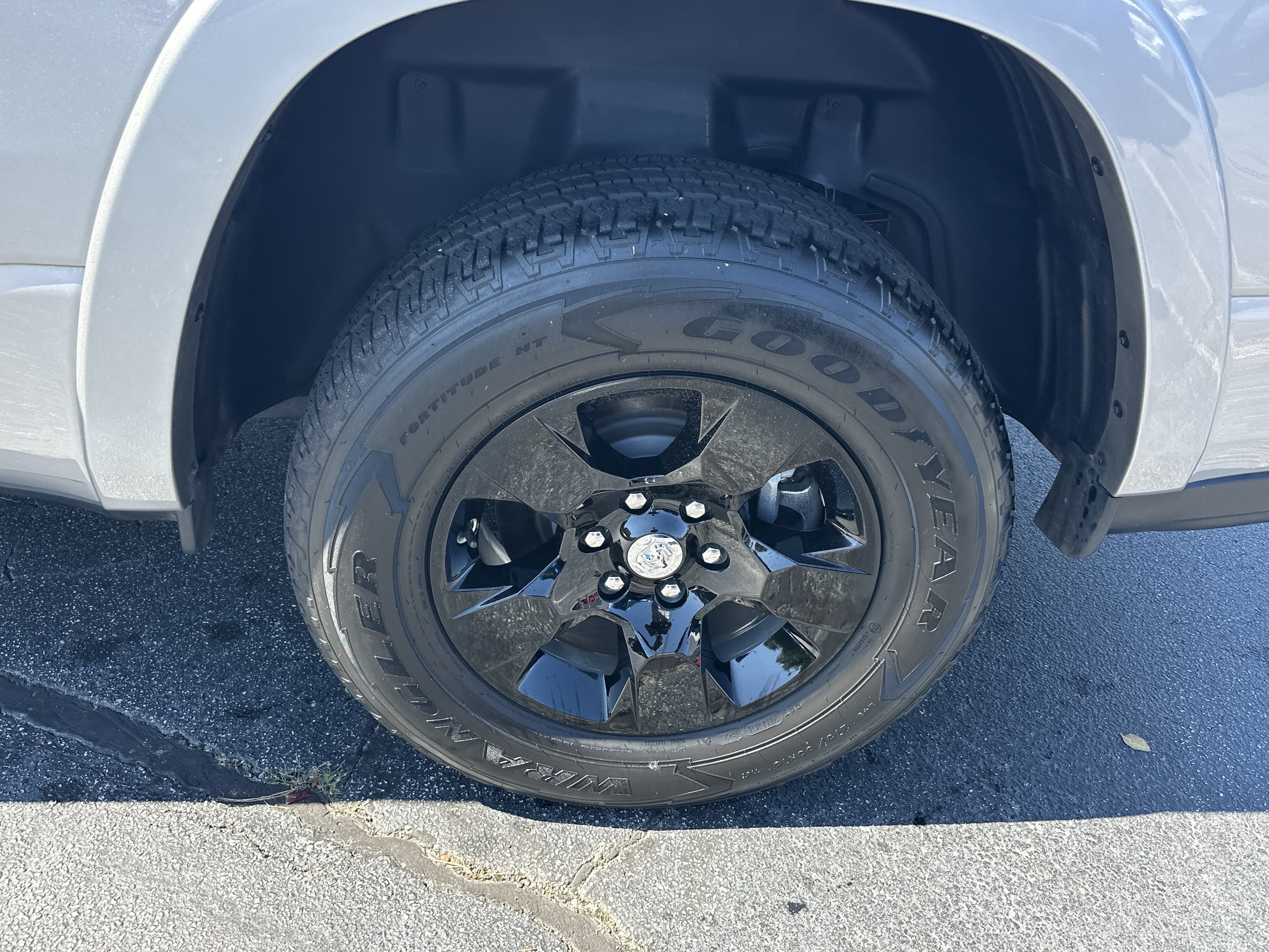 Used 2025 RAM 1500 Big Horn AWD/4WD image 23