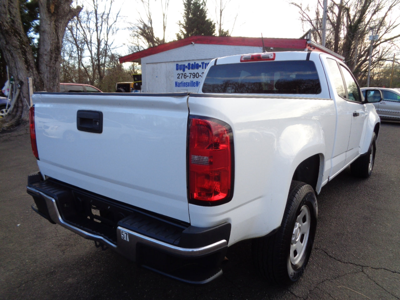 Used 2015 Chevrolet Colorado W/T RWD image 5