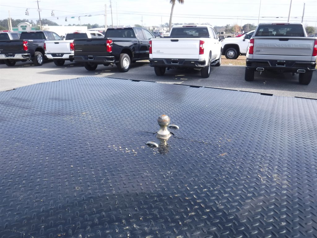 Used 2024 Ford F450 XL image 6