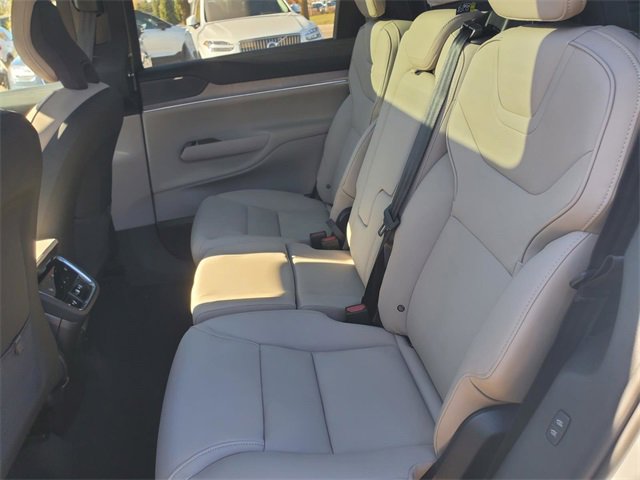 New 2025 Volvo EX90 Ultra w/ Protection Package Premier image 29