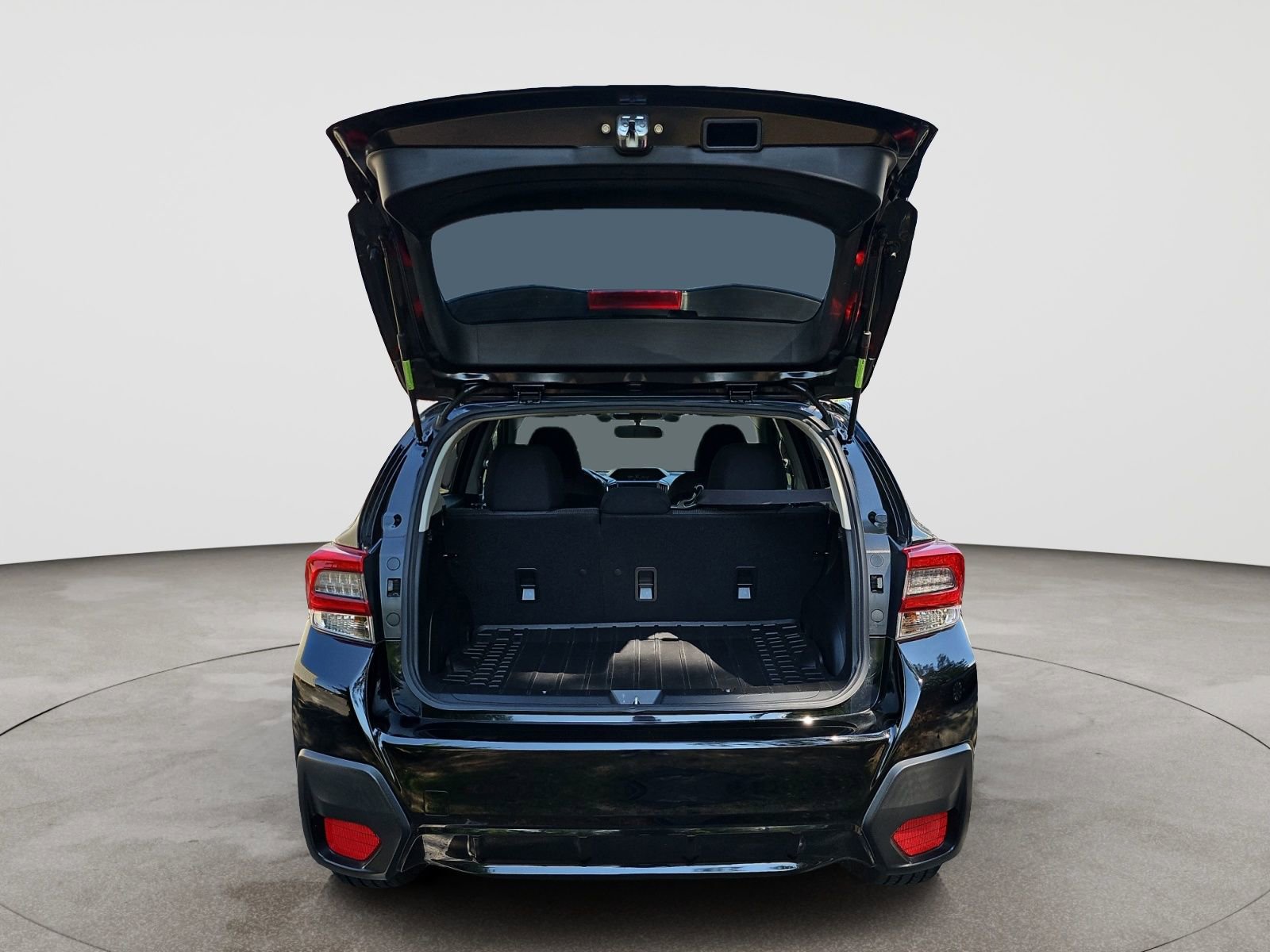 Used 2023 Subaru Crosstrek 2.0i AWD/4WD image 14
