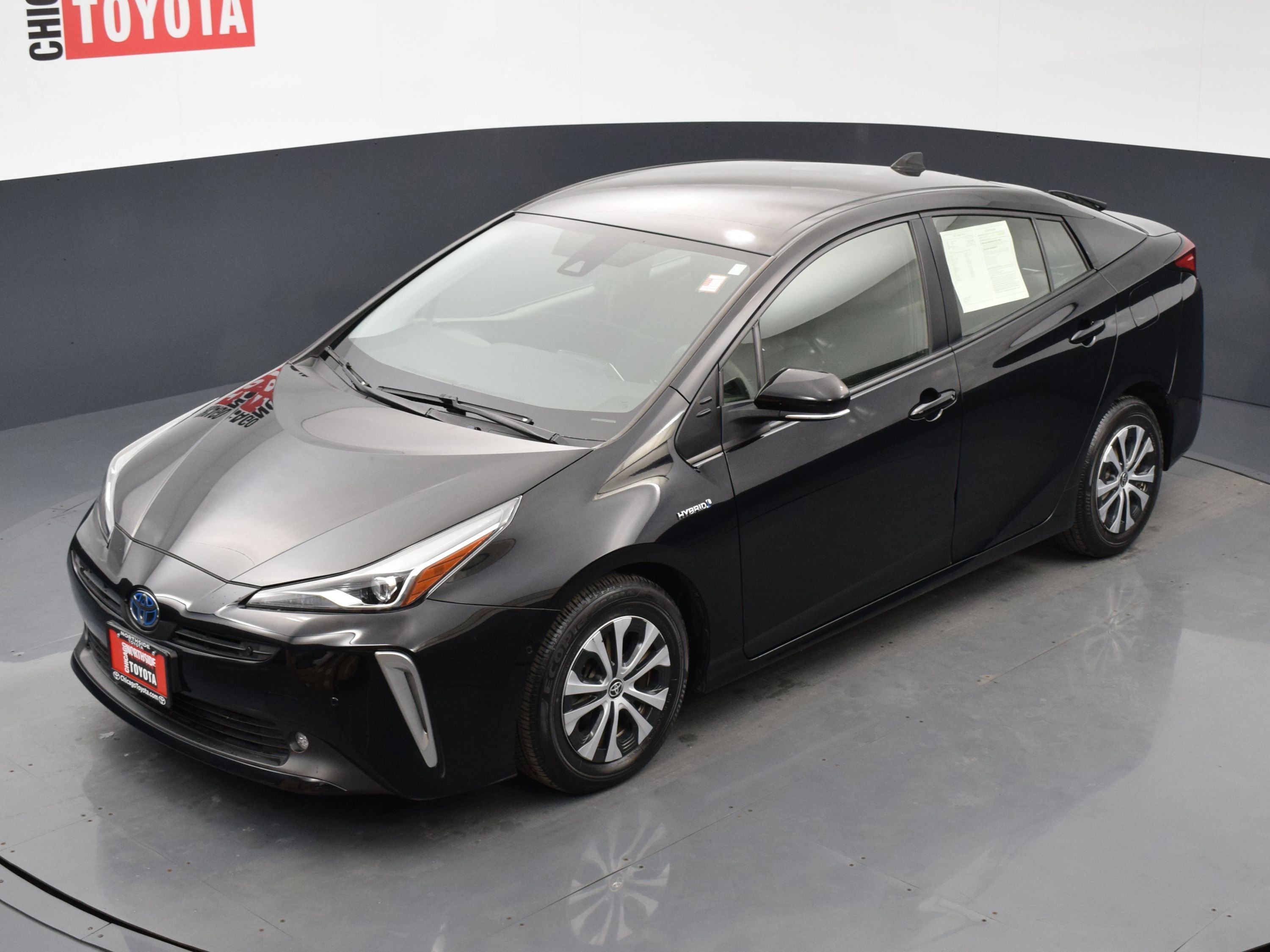 Used 2021 Toyota Prius LE image 24