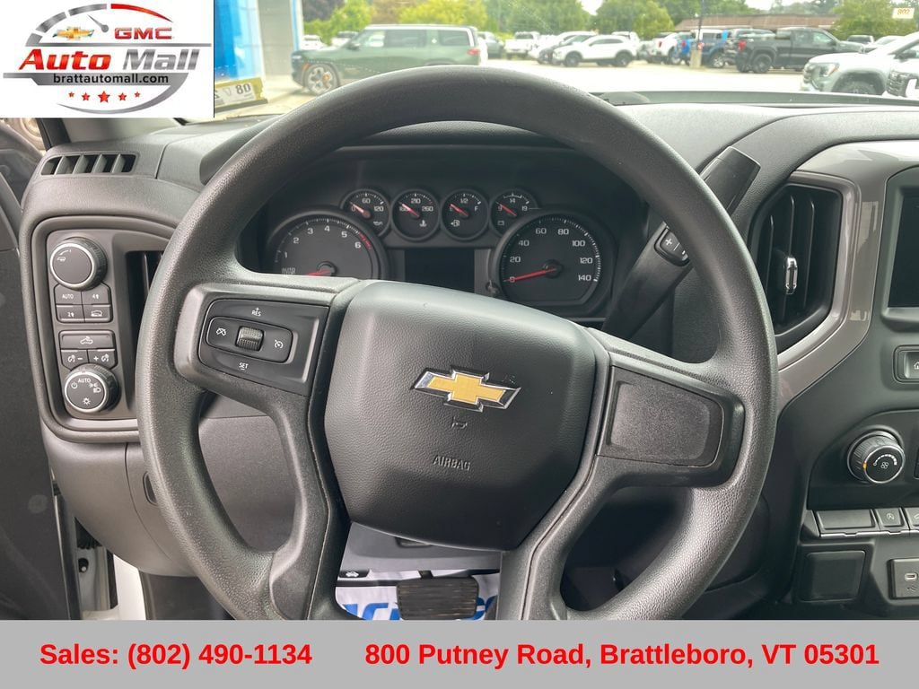 Used 2022 Chevrolet Silverado 1500 Custom w/ LPO, Dark Essentials Package AWD/4WD image 33