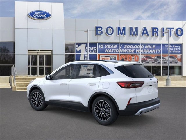 New 2025 Ford Escape SE image 4