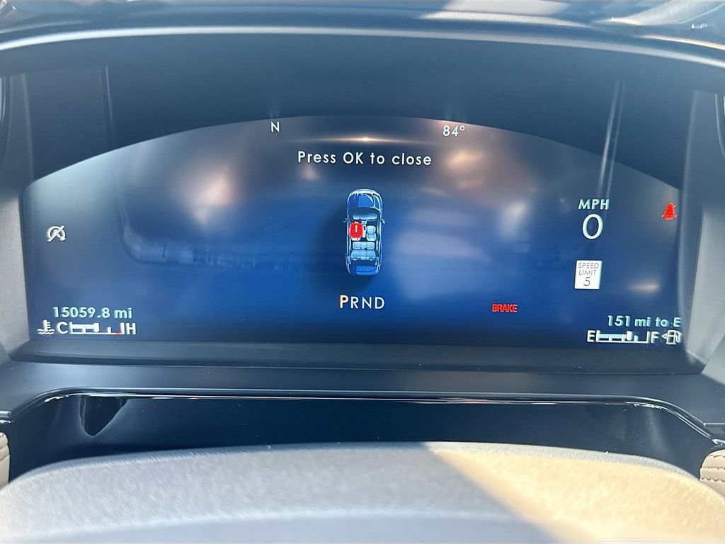 Used 2024 Lincoln Corsair AWD w/ Equipment Group 101A image 13