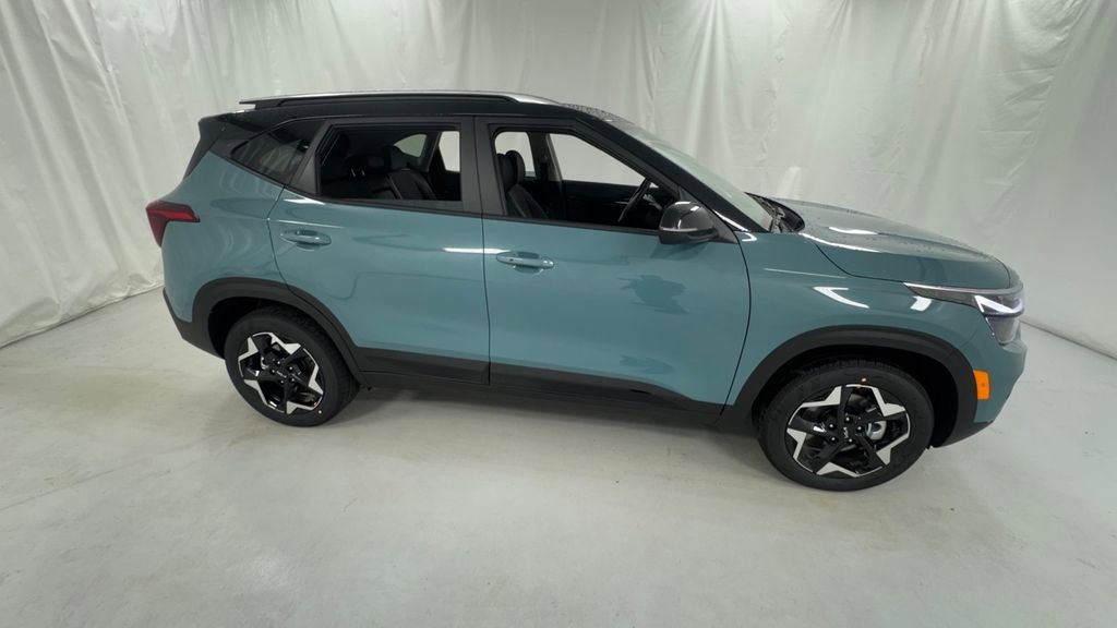 New 2026 Kia Seltos S AWD/4WD image 2
