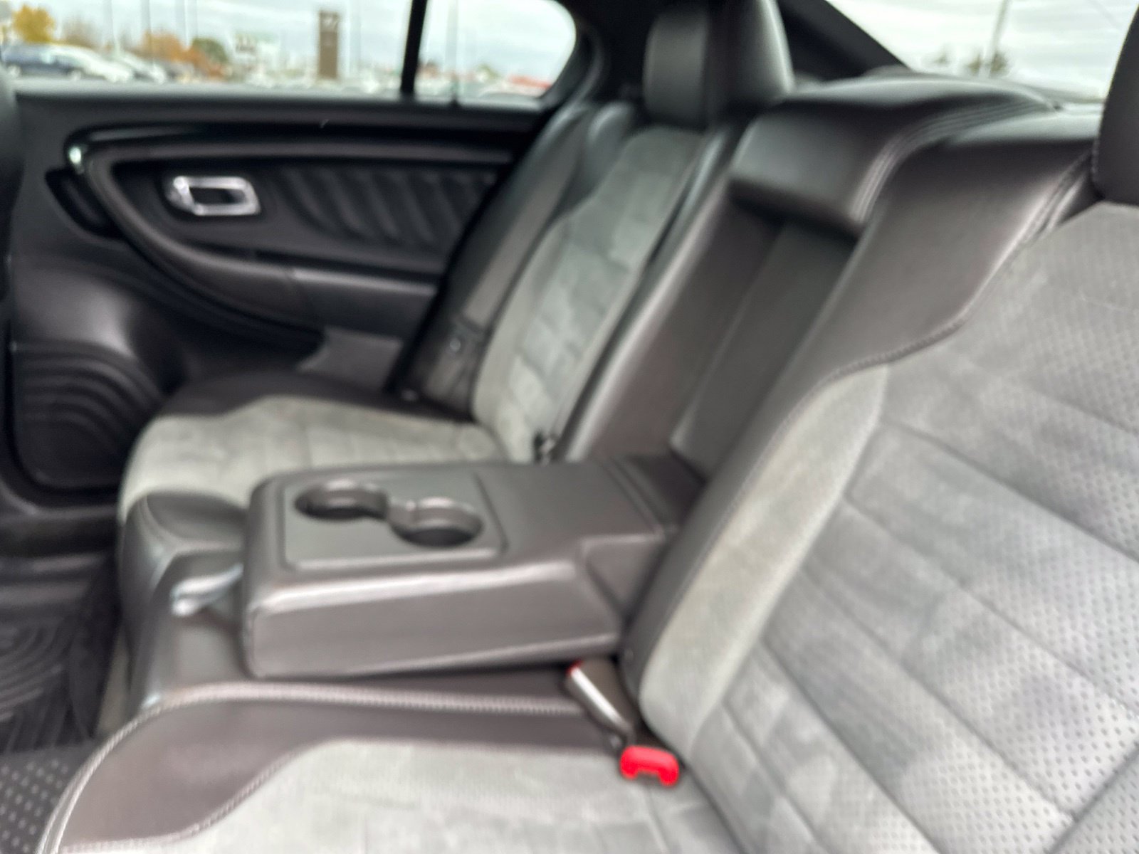 Used 2015 Ford Taurus SHO w/ Equipment Group 401A AWD/4WD image 24
