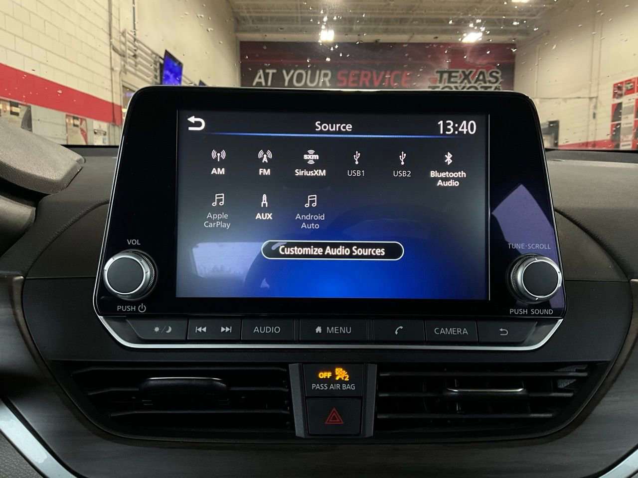 Used 2025 Nissan Altima 2.5 SV image 29