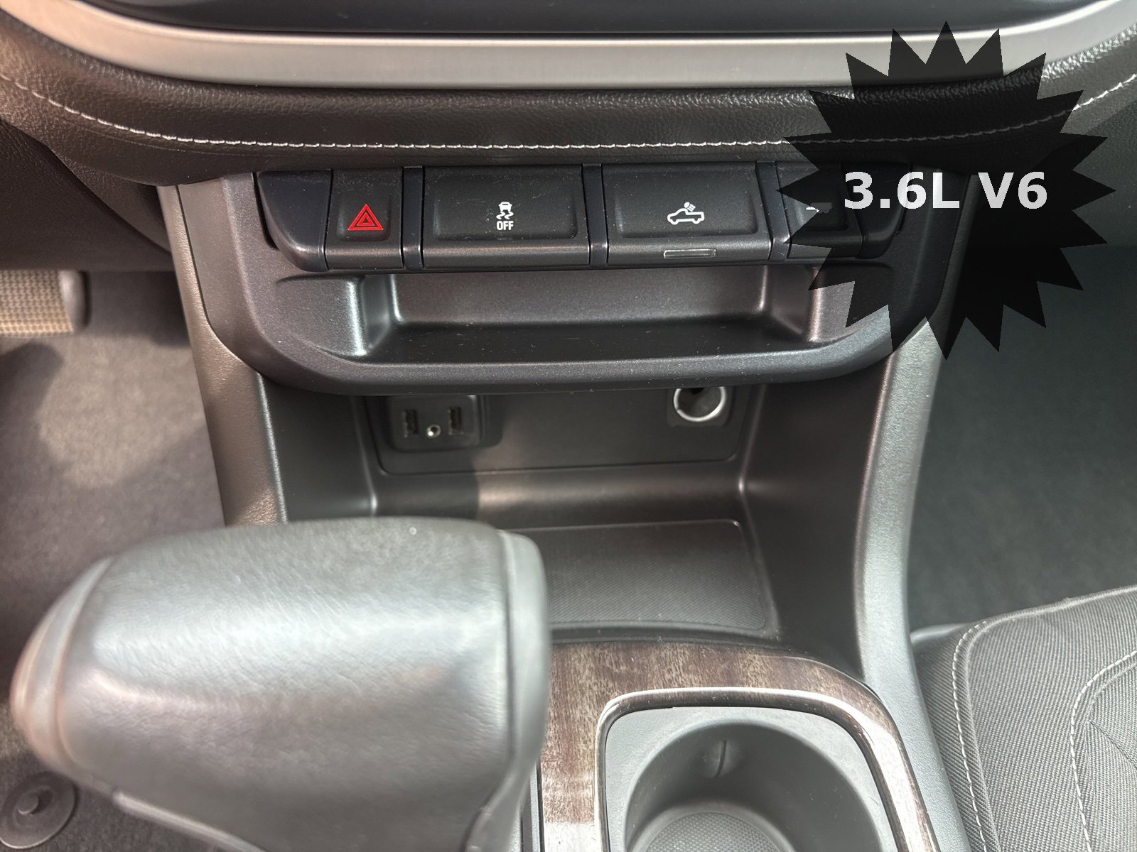 Used 2019 GMC Canyon SLE image 16