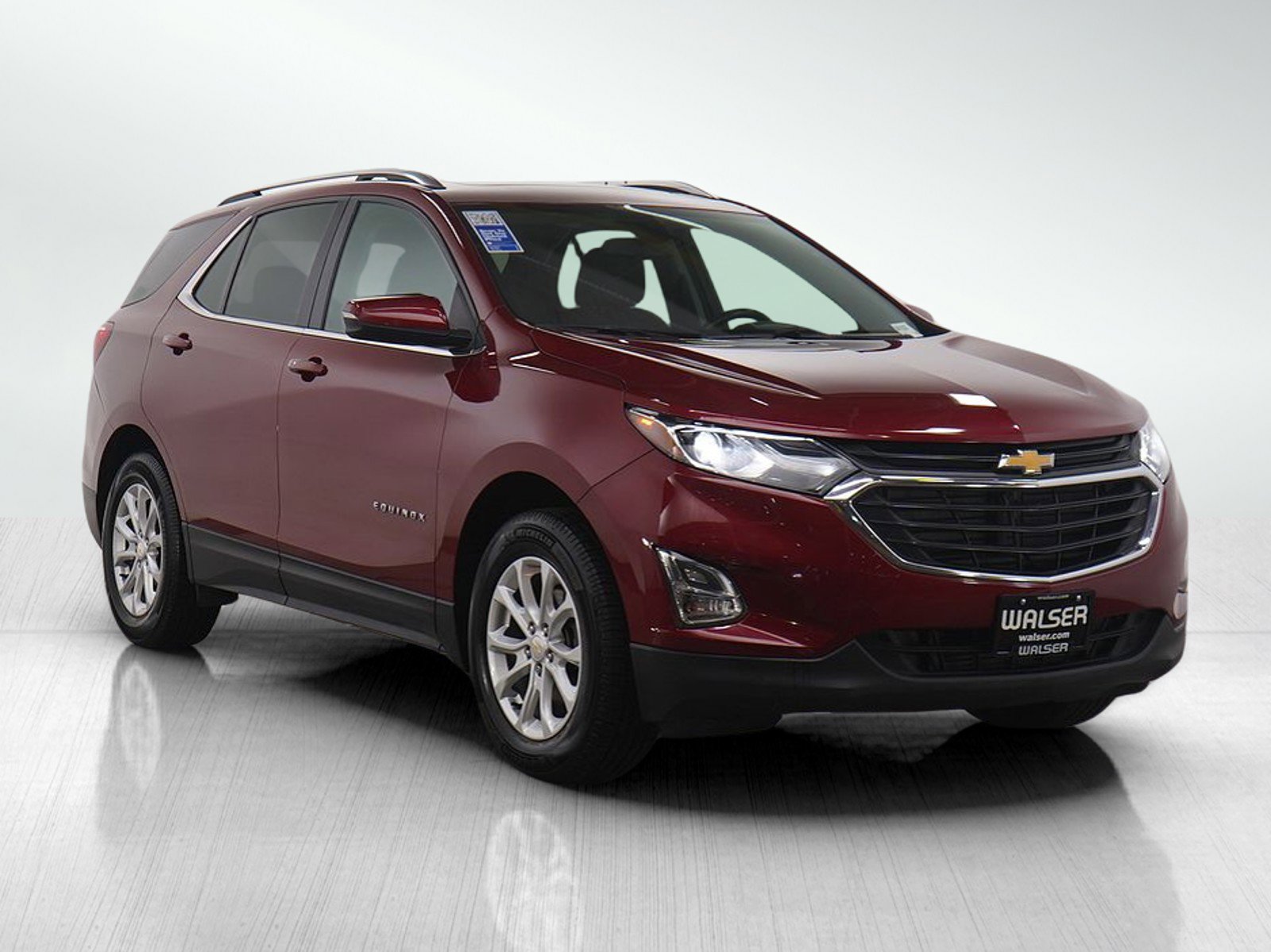 Used 2018 Chevrolet Equinox LT w/ Sun & Infotainment Package image 8