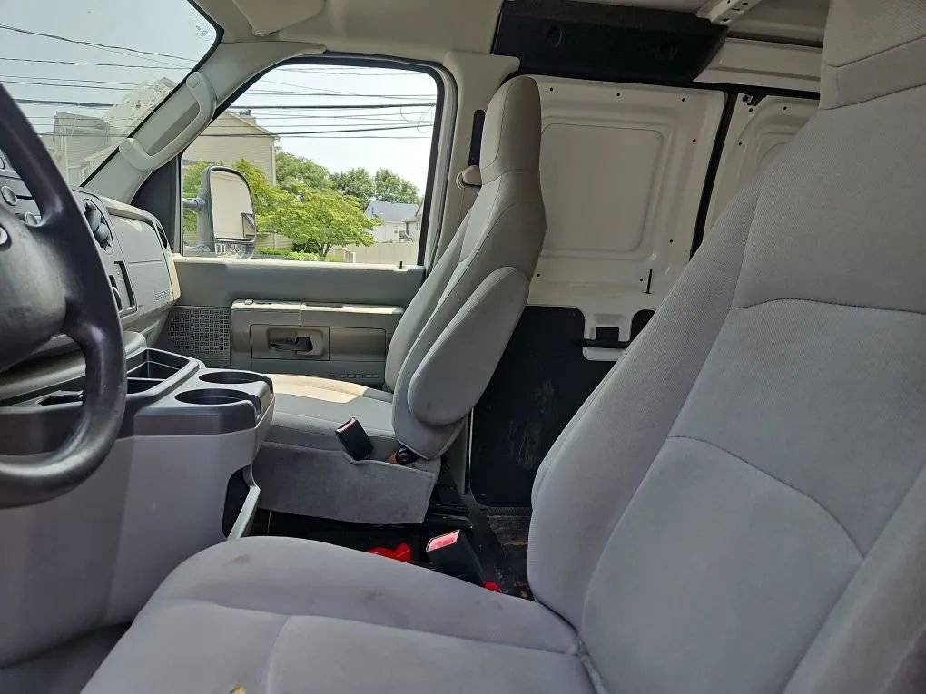 Used 2012 Ford E-150 and Econoline 150 w/ PWR Group image 16