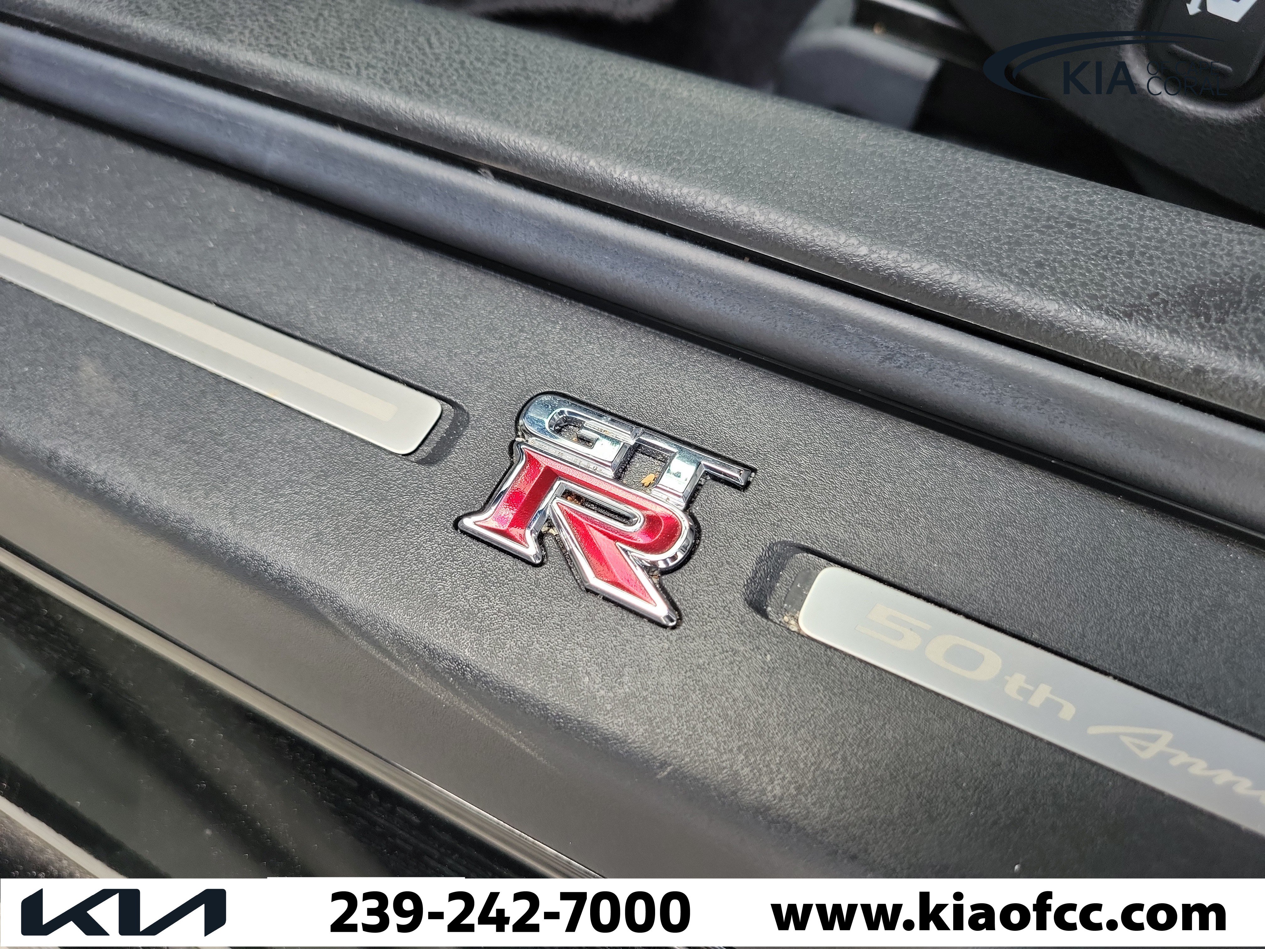 Used 2020 Nissan GT-R Premium AWD/4WD image 19