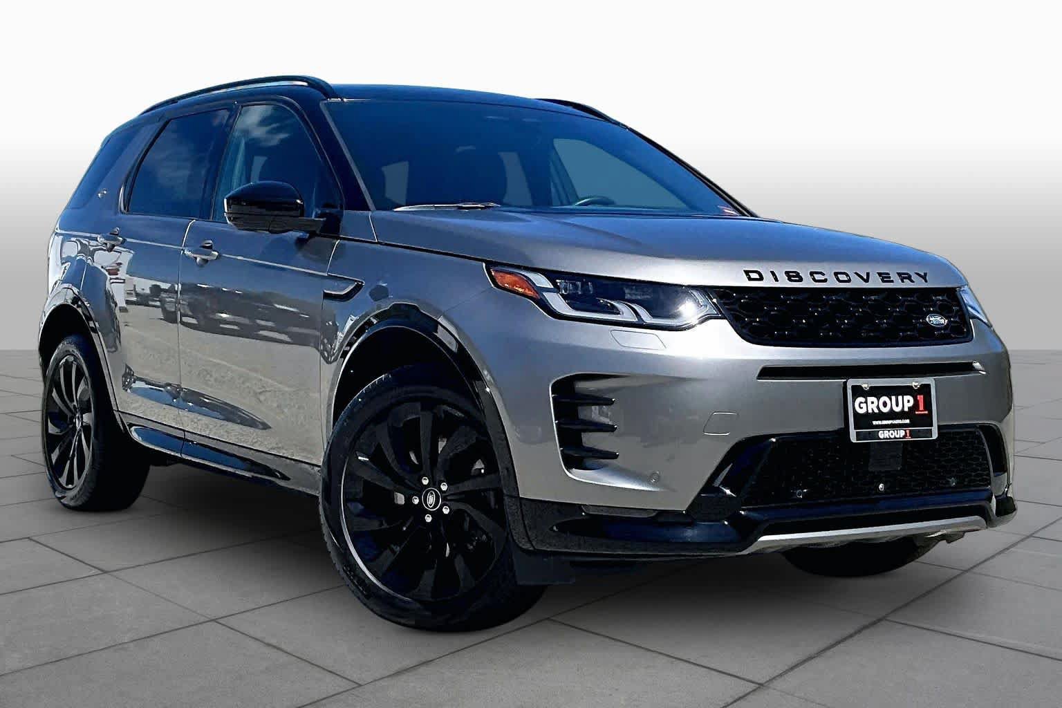 Used 2024 Land Rover Discovery Sport Dynamic SE AWD/4WD image 3