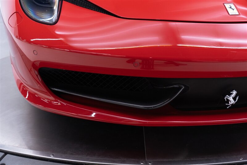 Used 2012 Ferrari 458 Spider RWD image 23