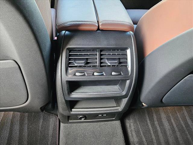 Used 2025 BMW X5 sDrive40i RWD image 19