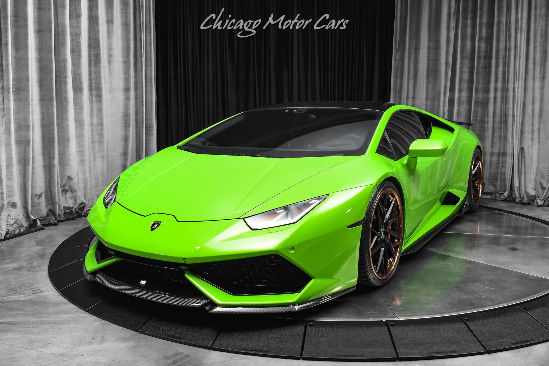 Used 2015 Lamborghini Huracan LP 610-4 image 2