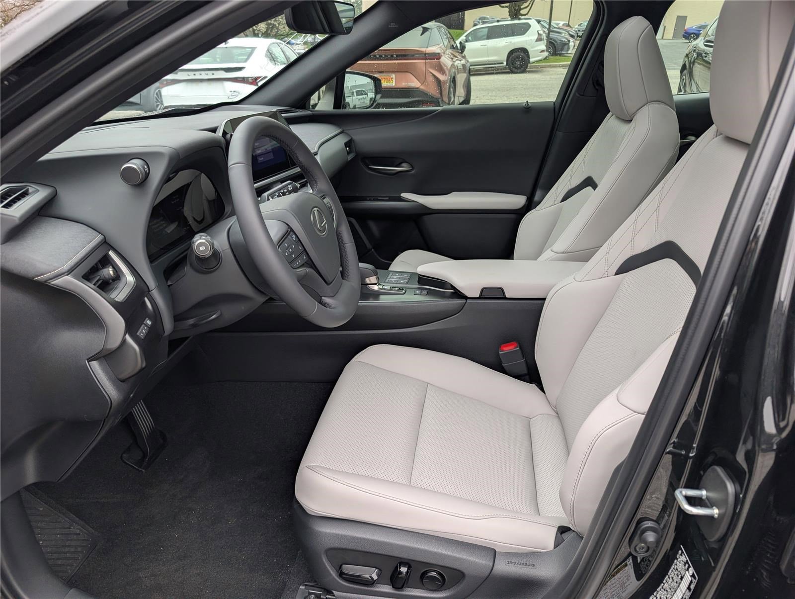 New 2026 Lexus UX 300h FWD image 12