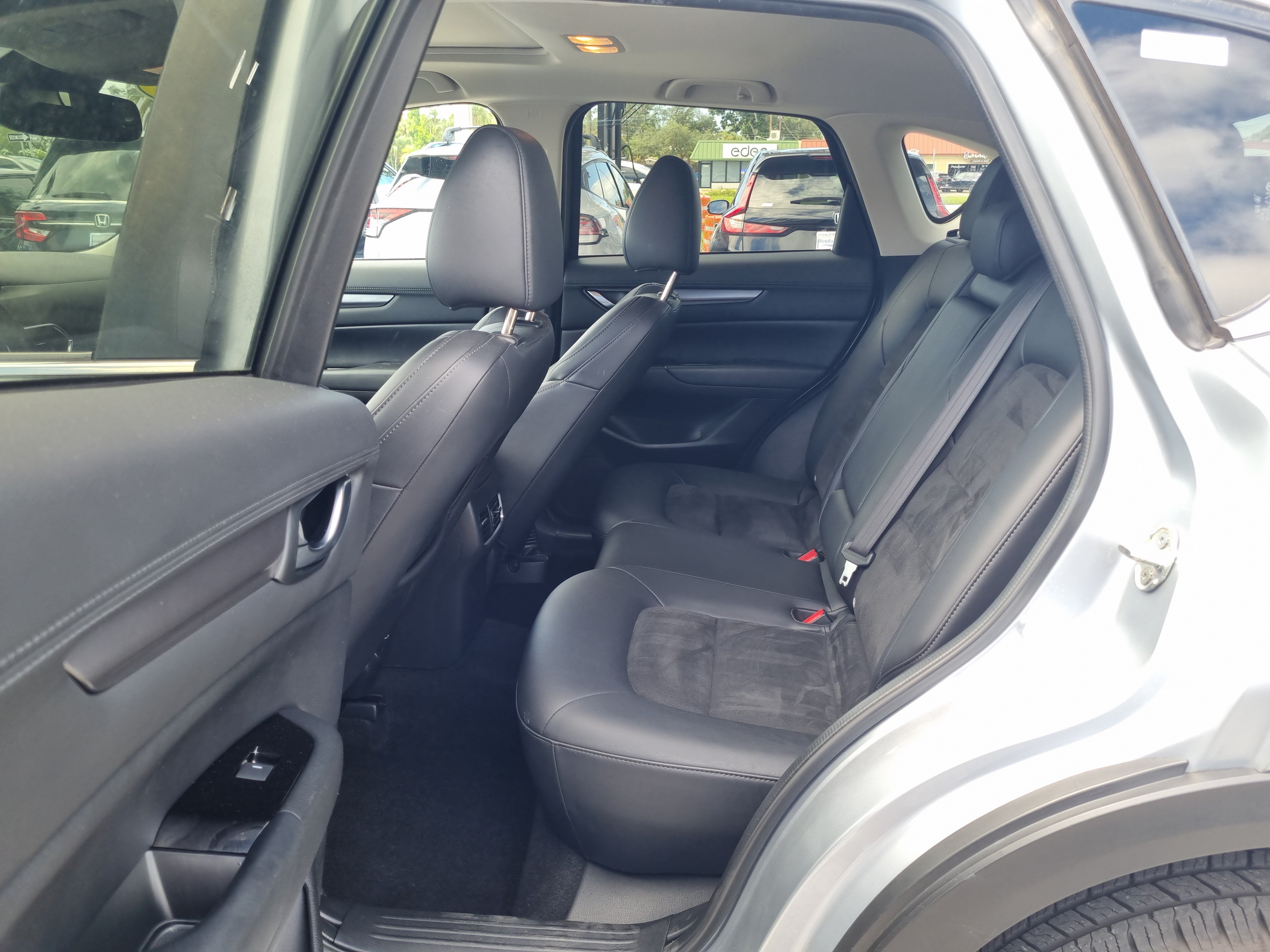 Used 2020 MAZDA CX-5 Touring FWD image 14