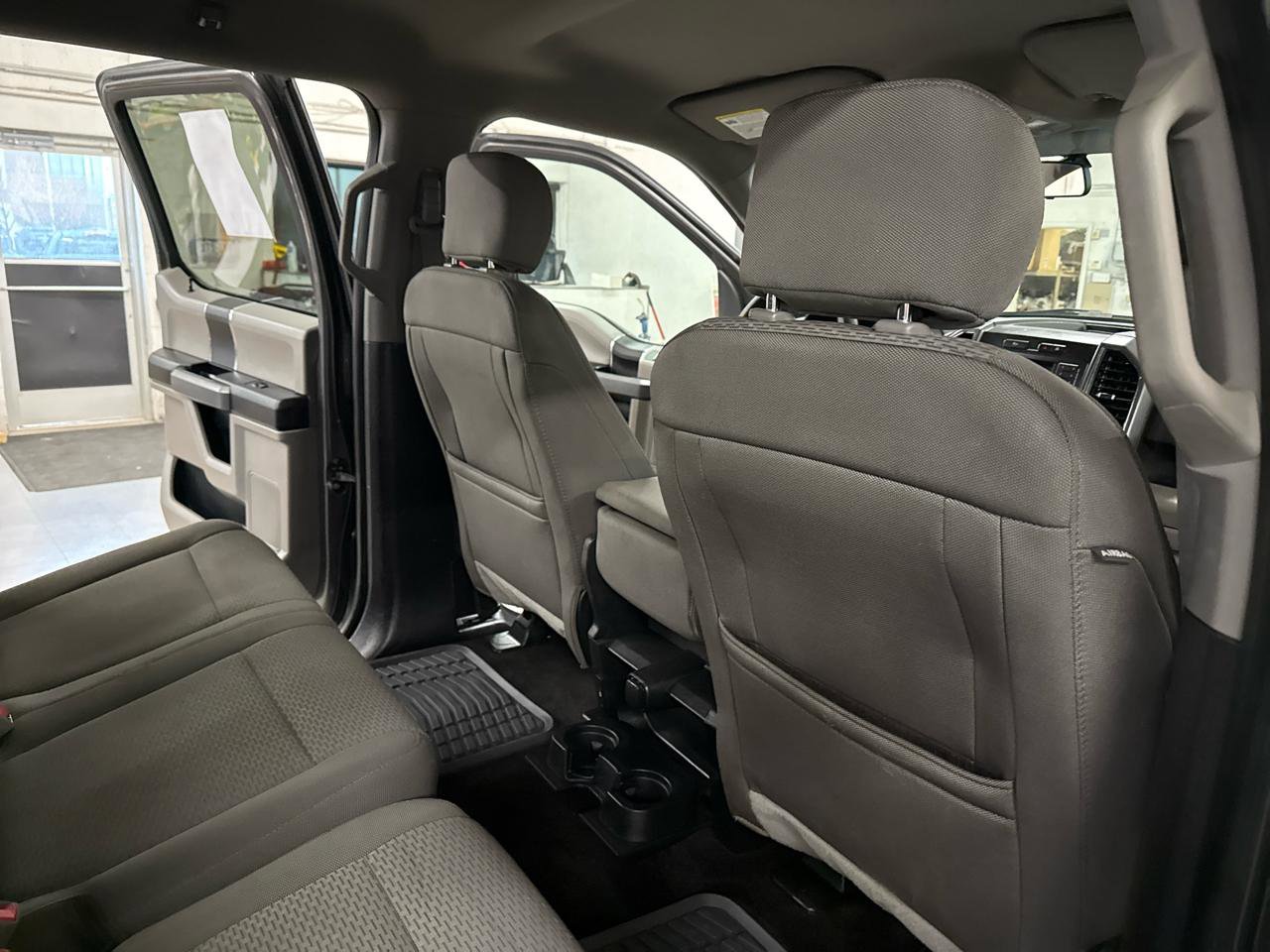 Used 2018 Ford F150 XLT image 36