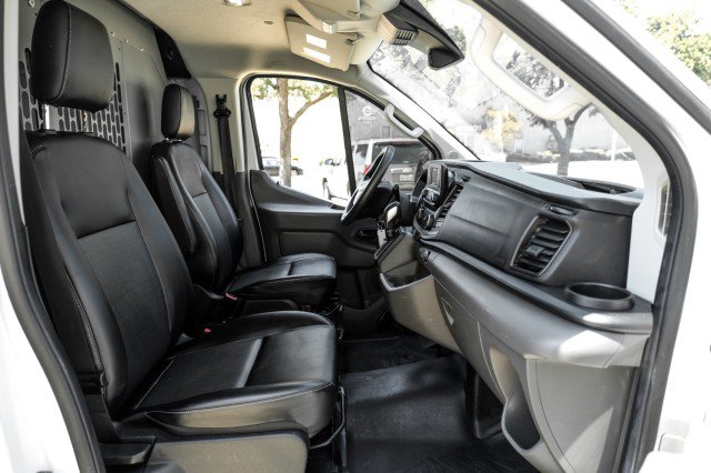 Used 2020 Ford Transit 150 Low Roof RWD image 28