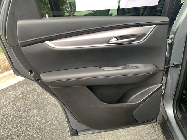 Used 2022 Cadillac XT5 Luxury AWD/4WD image 15