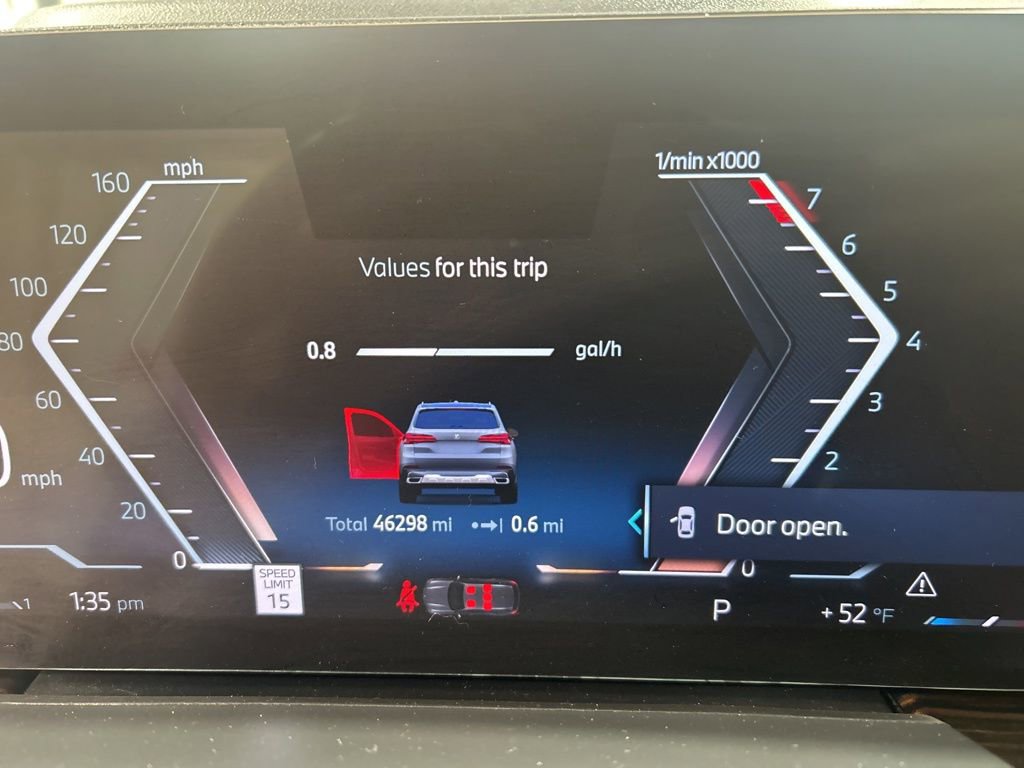 Used 2024 BMW X5 xDrive40i AWD/4WD image 25