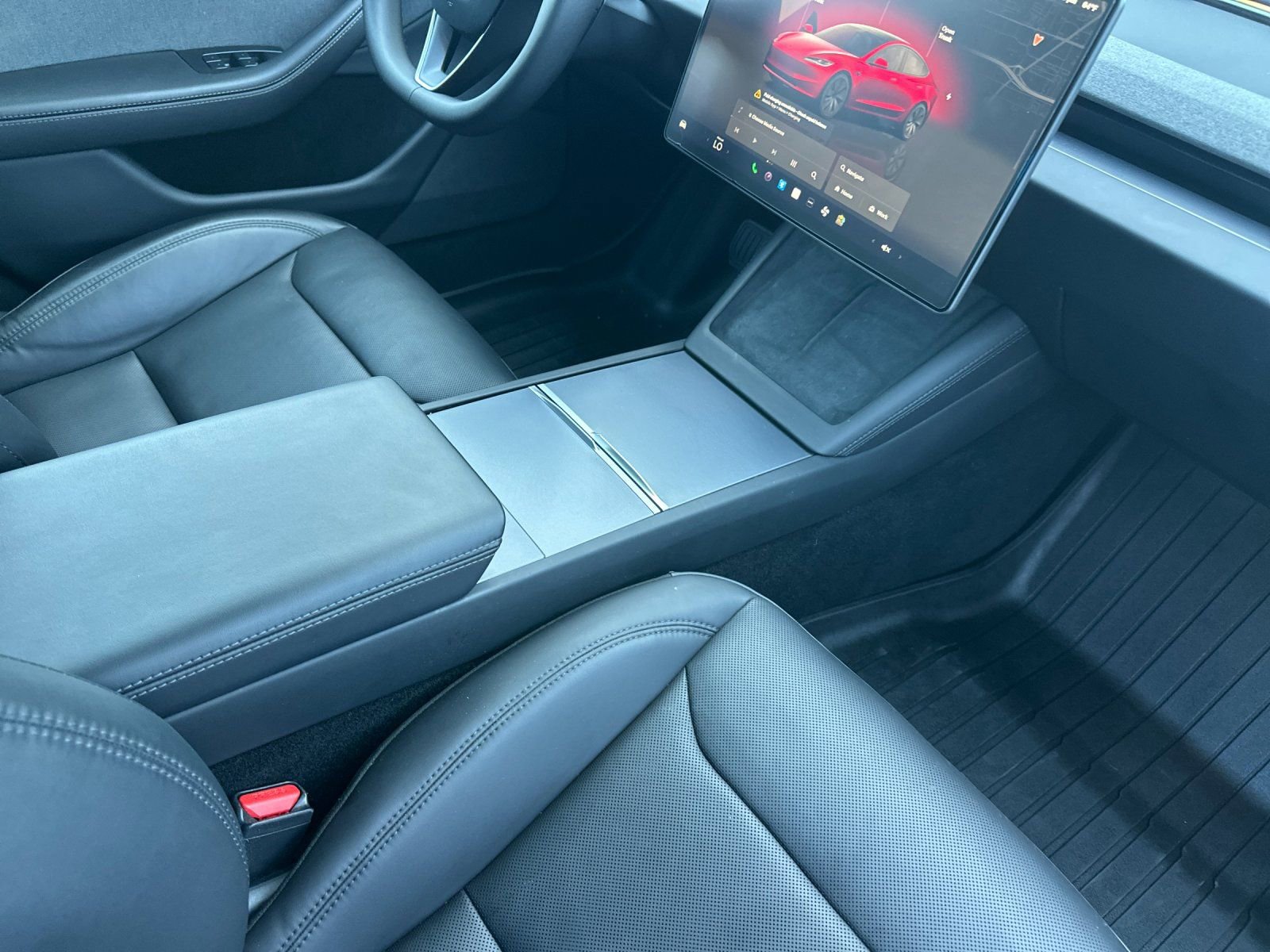 Used 2024 Tesla Model 3 Standard Range image 15