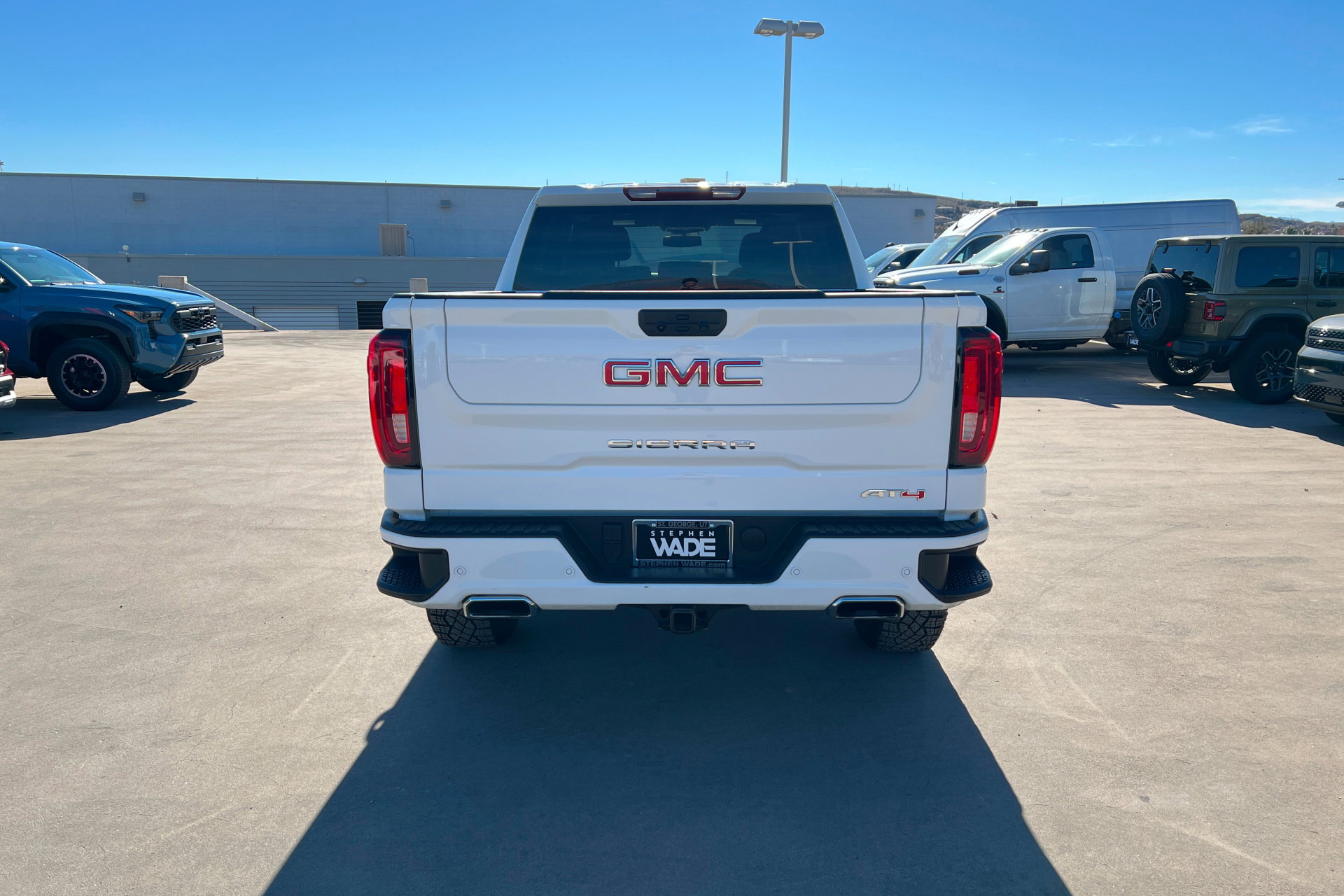 Certified 2025 GMC Sierra 1500 AT4 image 5