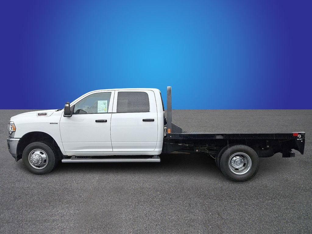 Used 2023 RAM 3500 Tradesman w/ Chrome Appearance Group image 7