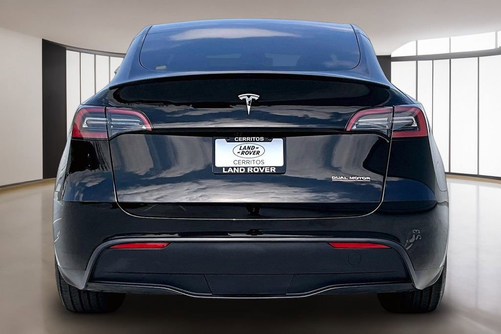 Used 2025 Tesla Model Y Performance AWD/4WD image 5
