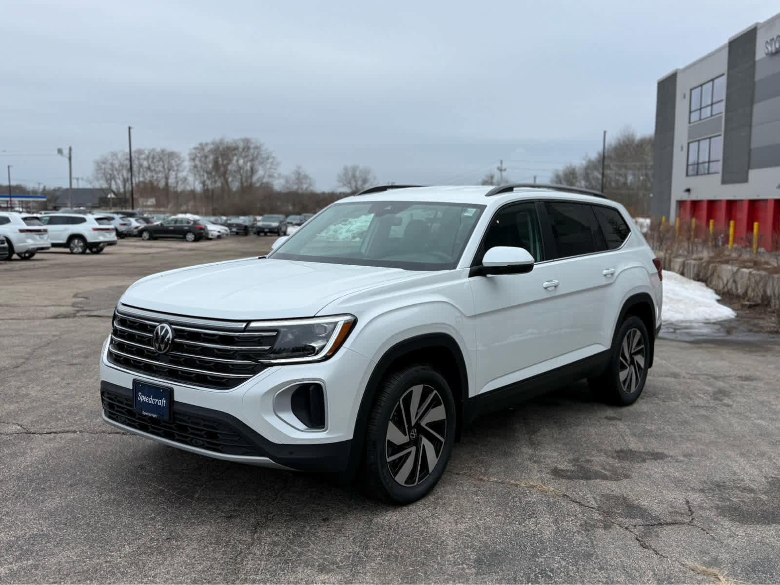 New 2026 Volkswagen Atlas SE image 3