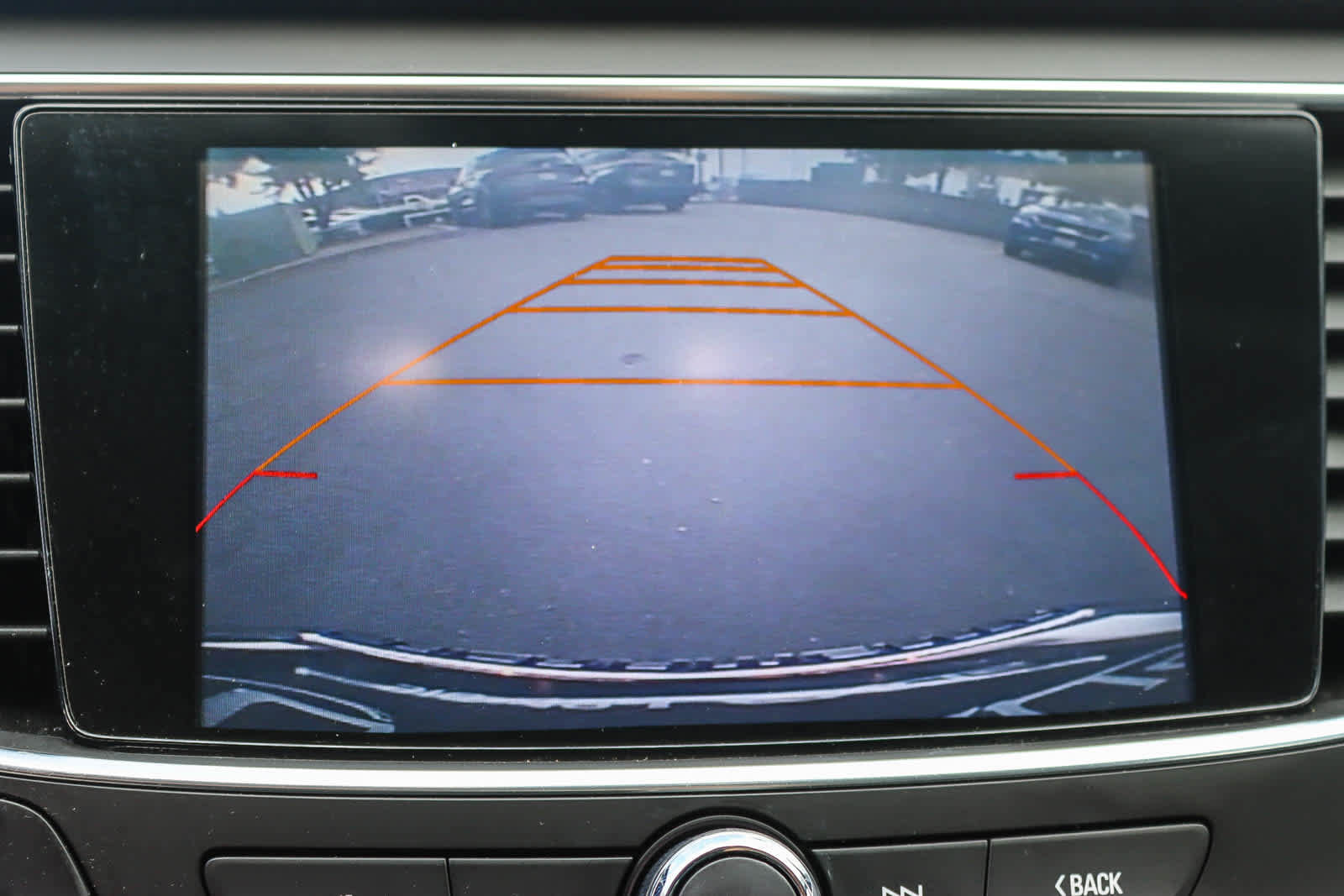 Used 2017 Buick LaCrosse Premium image 21